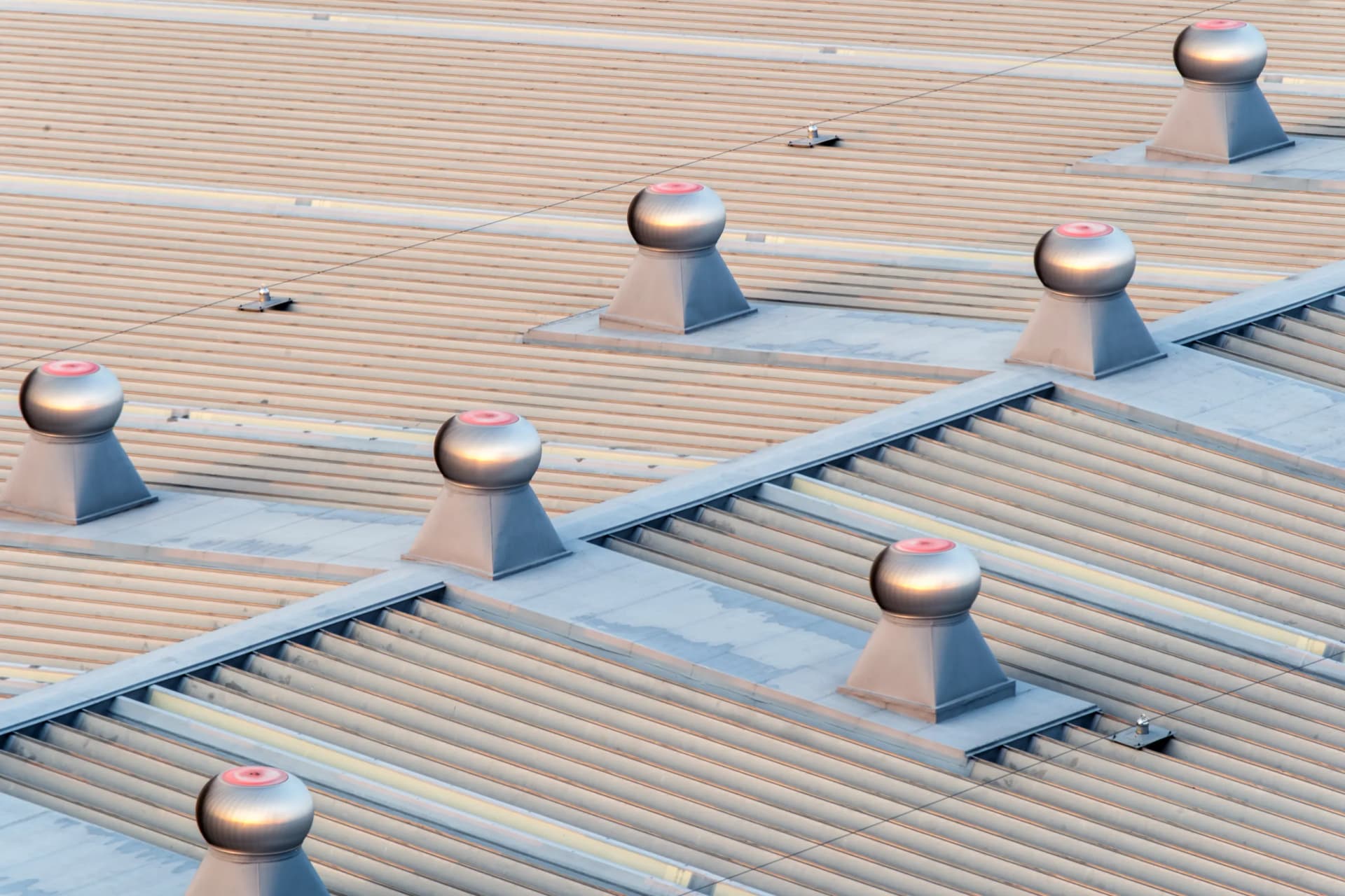 Commercial Roof Replacement & Installation